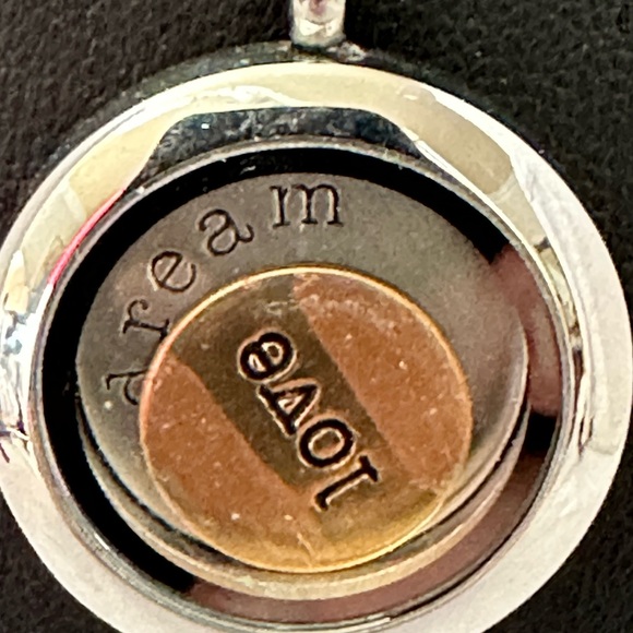 Origami Owl silver tone charm pendant necklace with two disc charms - Picture 2 of 5